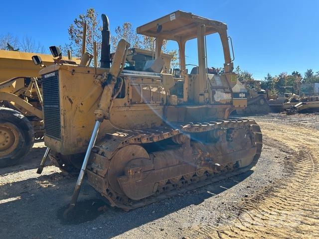 Komatsu D68E-1 履帶推土機