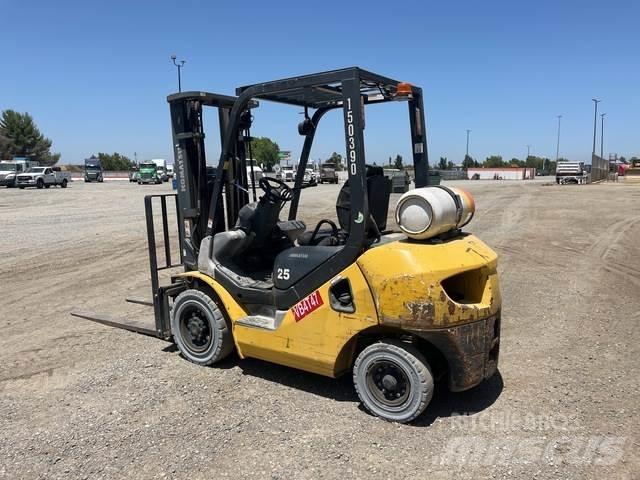 Komatsu FG25T 其他