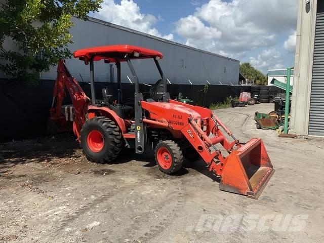 Kubota B26 曳引機