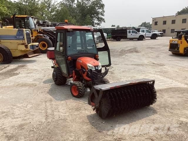 Kubota BX2380 小型曳引機