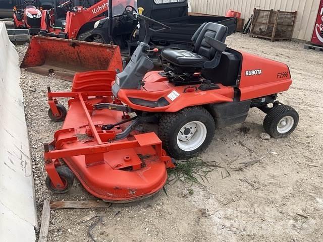 Kubota F2560E 其他