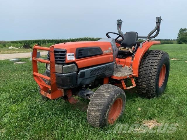 Kubota L3130D 小型曳引機