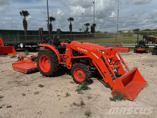 Kubota L3302DT 小型曳引機