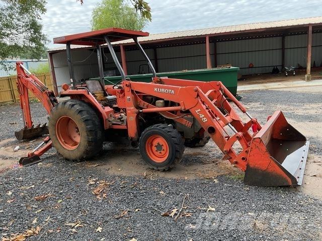 Kubota L48 反鏟裝載機