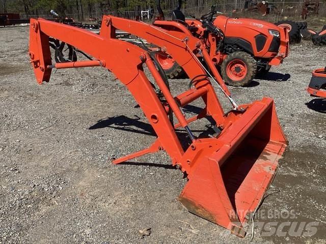 Kubota LA526 其他