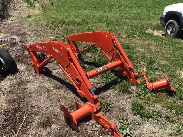 Kubota LA765 其他