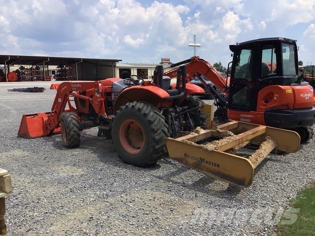 Kubota M5-111D 小型曳引機