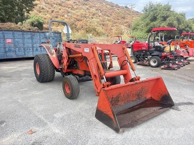 Kubota M5040F 小型曳引機