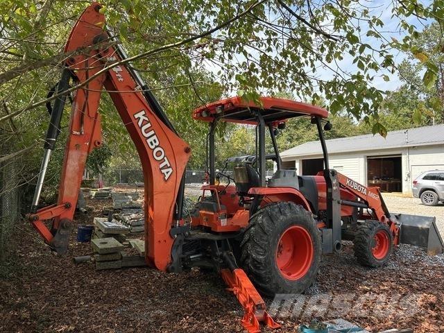 Kubota M62 曳引機