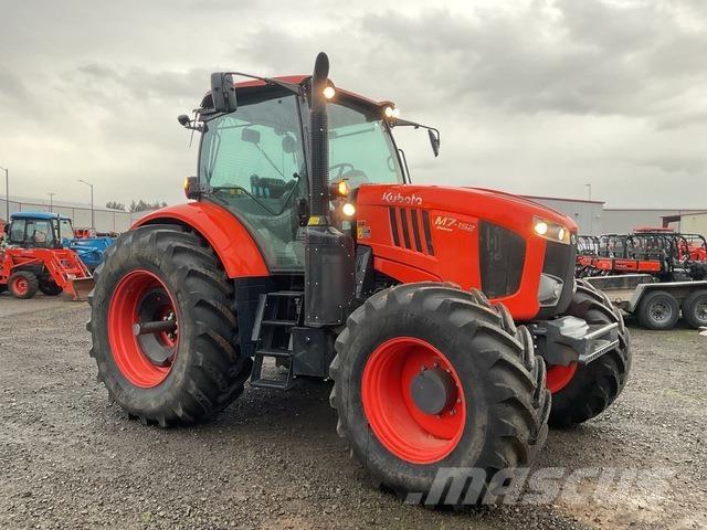 Kubota M7-152S 曳引機