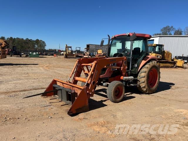 Kubota M7040F 曳引機