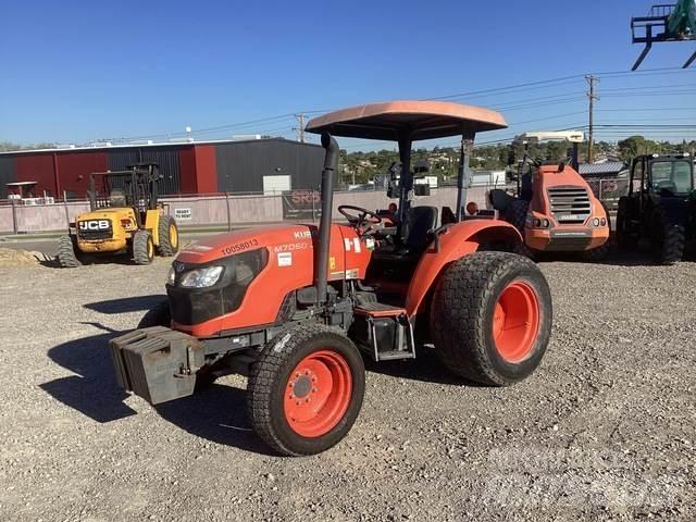 Kubota M7060D 小型曳引機