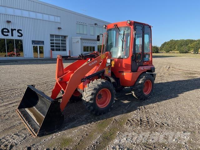 Kubota R530E 輪胎式裝載機
