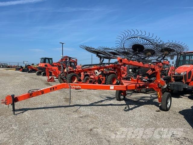 Kubota RA210CR 耙與翻草機