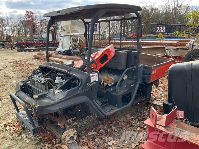 Kubota RTV-900 多用途機械