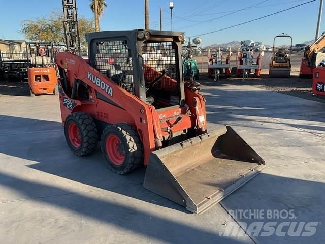 Kubota SSV65 滑移轉向裝載機