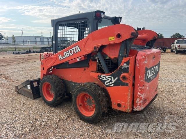 Kubota SSV65P 滑移轉向裝載機