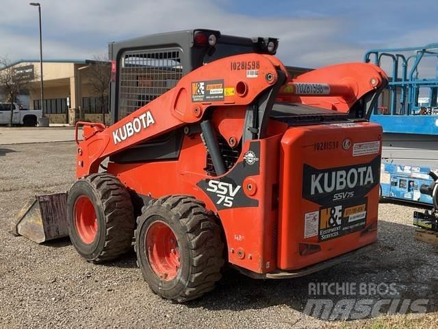 Kubota SSV75 滑移轉向裝載機