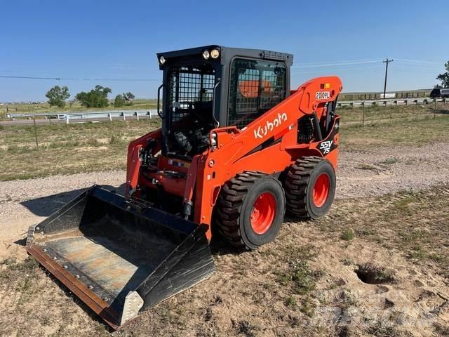 Kubota SSV75 滑移轉向裝載機