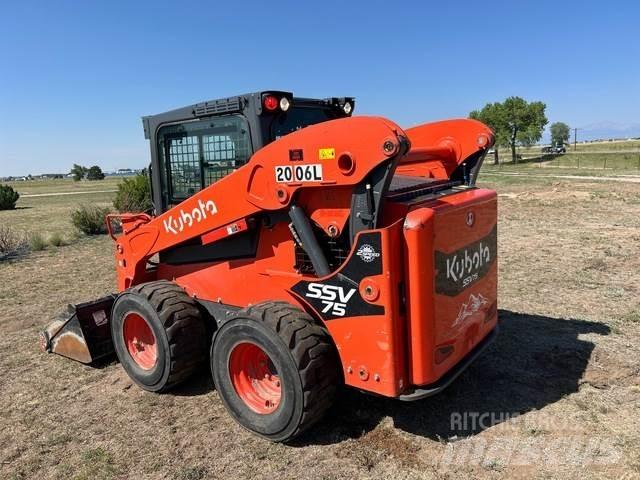 Kubota SSV75 滑移轉向裝載機