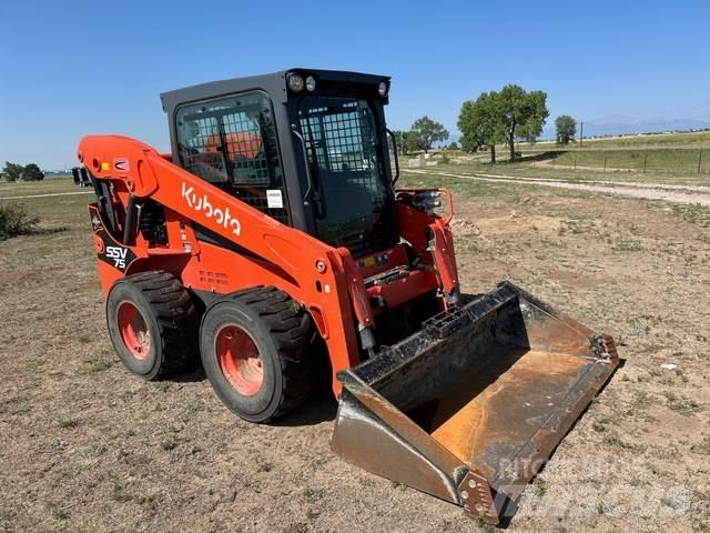 Kubota SSV75 滑移轉向裝載機