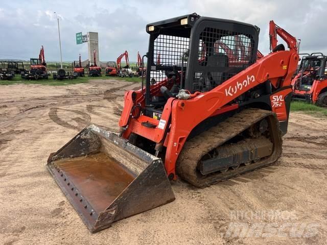 Kubota SVL75-2 滑移轉向裝載機