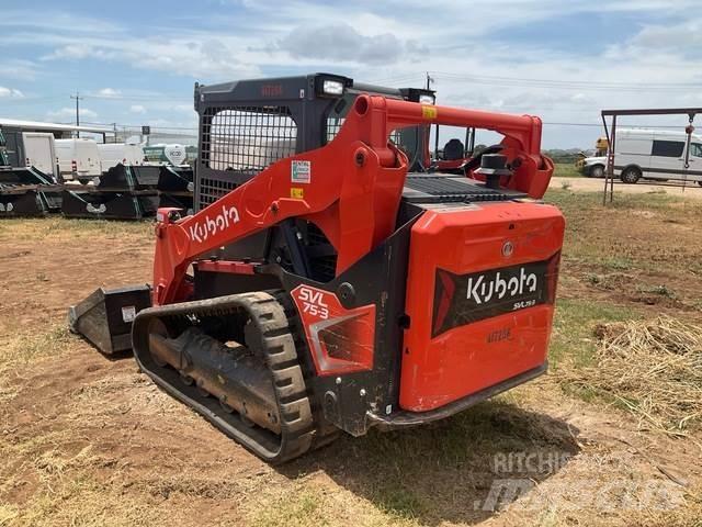 Kubota SVL75-3 滑移轉向裝載機