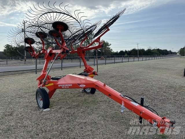 Kuhn SR110 GII 耙與翻草機