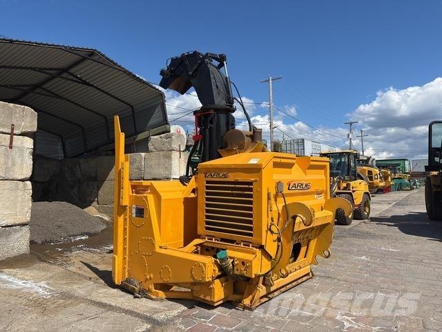 Larue D60 掃雪機