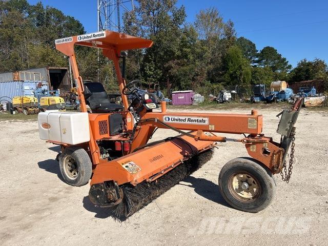 Lay-Mor SM 300 室內掃倉機