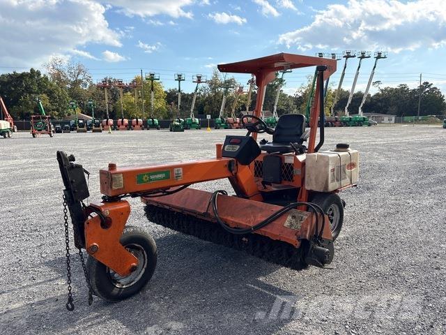 Lay-Mor SM300 室內掃倉機