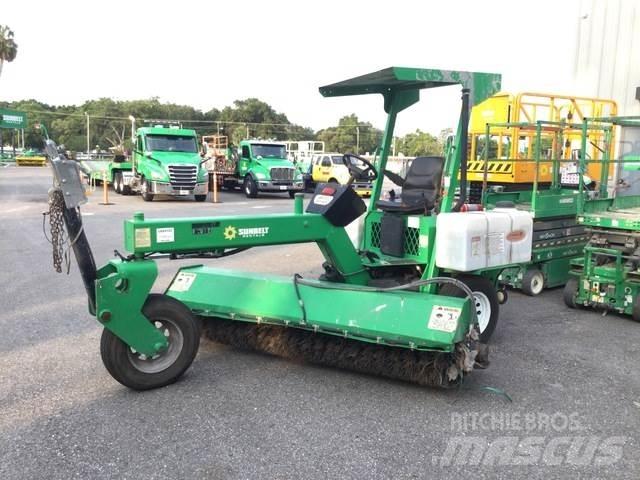 Lay-Mor SM300 室內掃倉機