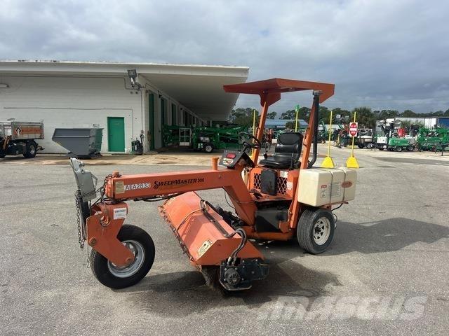 Lay-Mor SM300 室內掃倉機