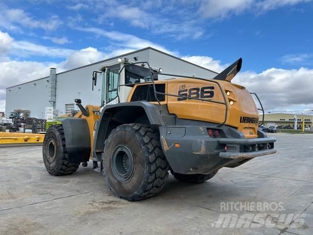 Liebherr L586 輪胎式裝載機