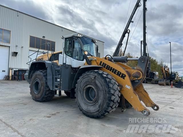 Liebherr L586 輪胎式裝載機