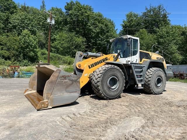 Liebherr L586 輪胎式裝載機