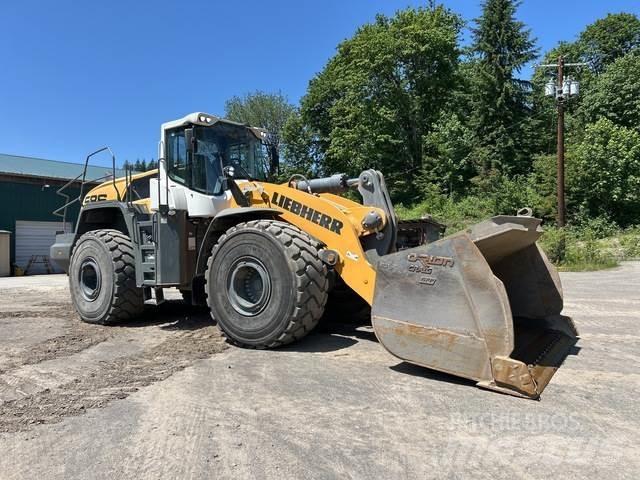 Liebherr L586 輪胎式裝載機