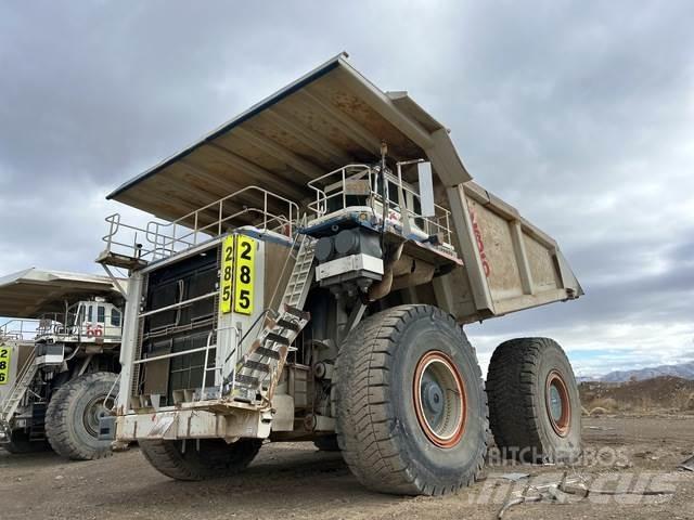 Liebherr T282B 鉸接式起吊車