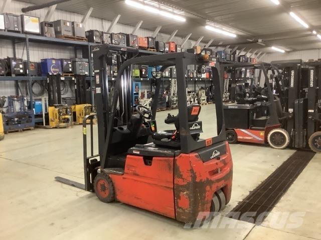 Linde E18 電動堆高機