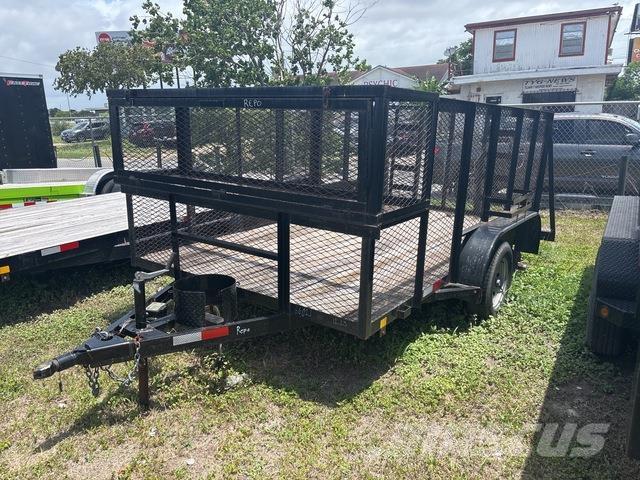 Lone Wolf  草捆拖車