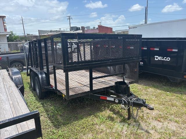 Lone Wolf  草捆拖車