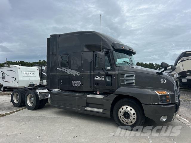 Mack AN64T 曳引機組件