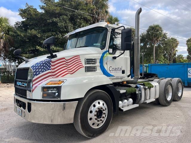 Mack AN64T 曳引機組件