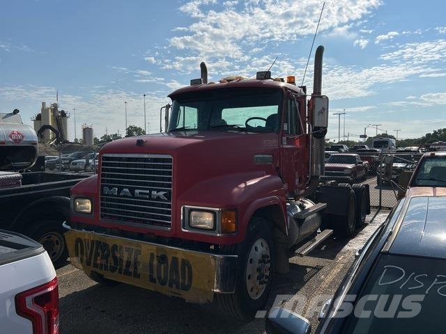 Mack CH613 曳引機組件