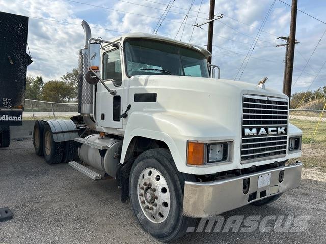 Mack CH613 曳引機組件