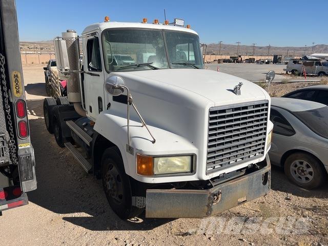 Mack CH613 曳引機組件