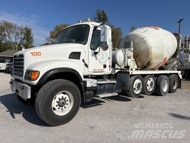Mack CV713 其他貨車