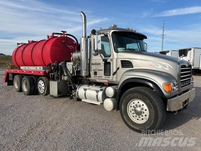 Mack CV713 其他