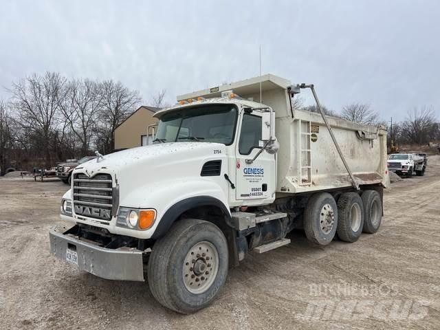 Mack CV713 傾卸式卡車