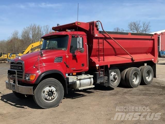 Mack CV713 傾卸式卡車